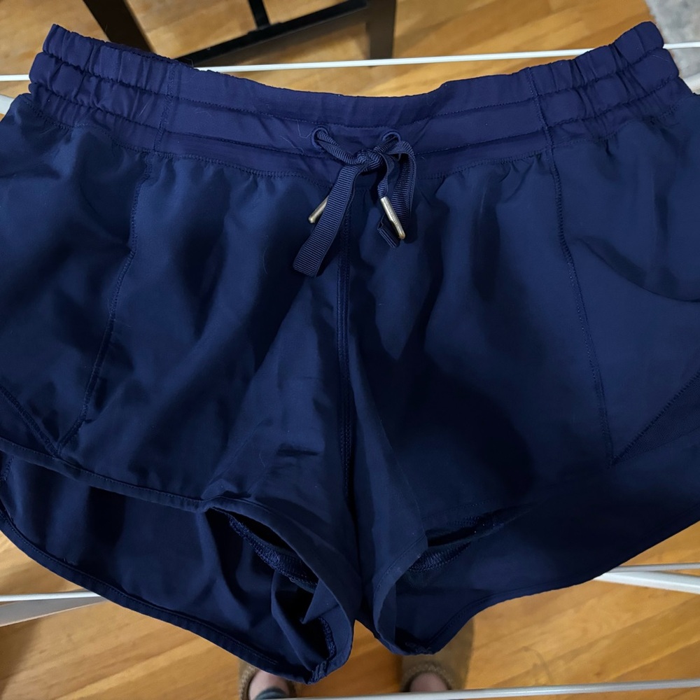 VGUC Hotty Hot Short Navy Size 6